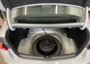 kia k5 subwoofer
