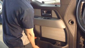 2013 ford f150 door speakers size